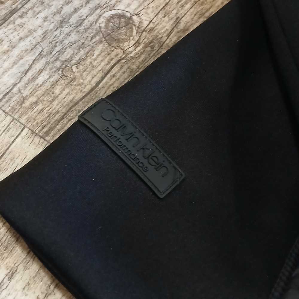 Calvin Klein Black Quilted Hooded Puffer Jacket - Picture 7 of 8